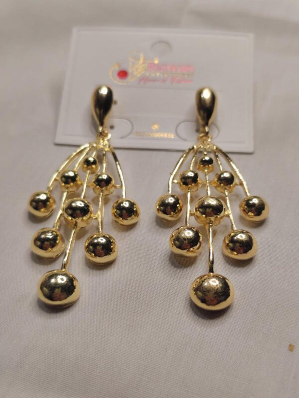 Bold Gold & Silver Geometric Statement Earrings for Women – Chic Hanging Metal Fashion Jewelry